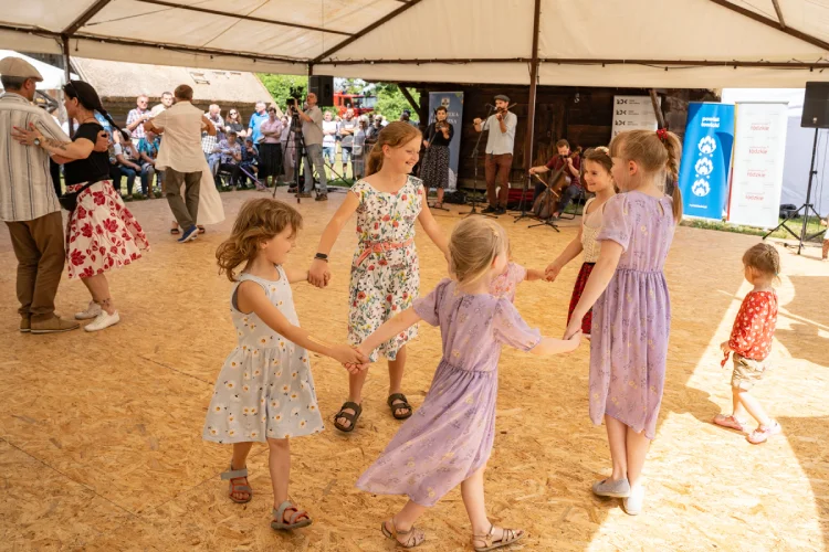 Rodzinnie i piknikowo Łódzkie na plus - Zdjęcie główne