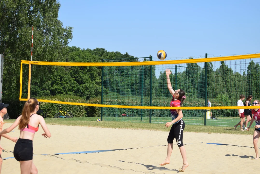 Mistrzostwa powiatu w siatkówce plażowej dziewcząt i chłopców