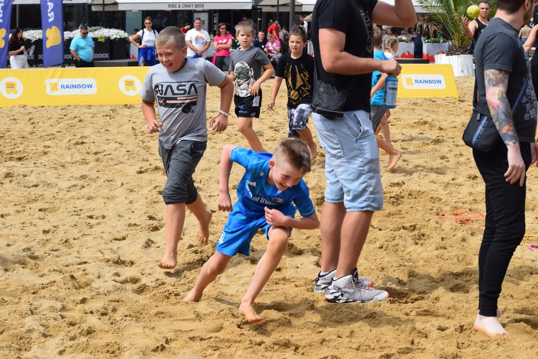 Beach Side Rugby w Manufakturze - atrakcje