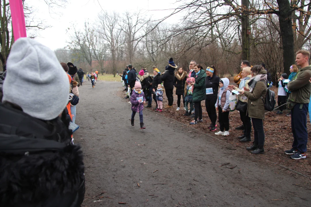 Pączek Run 2024 w parku Poniatowskiego w Łodzi