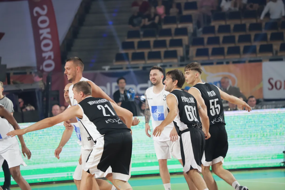 Mecz charytatywny: Gortat Team vs. Żołnierze NATO