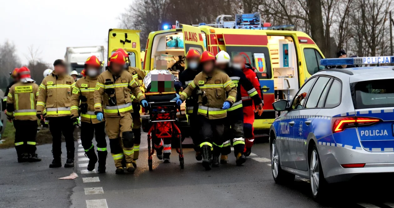 Tragiczny wypadek na DK 92. Nie żyje młody mężczyzna [FOTO] - Zdjęcie główne