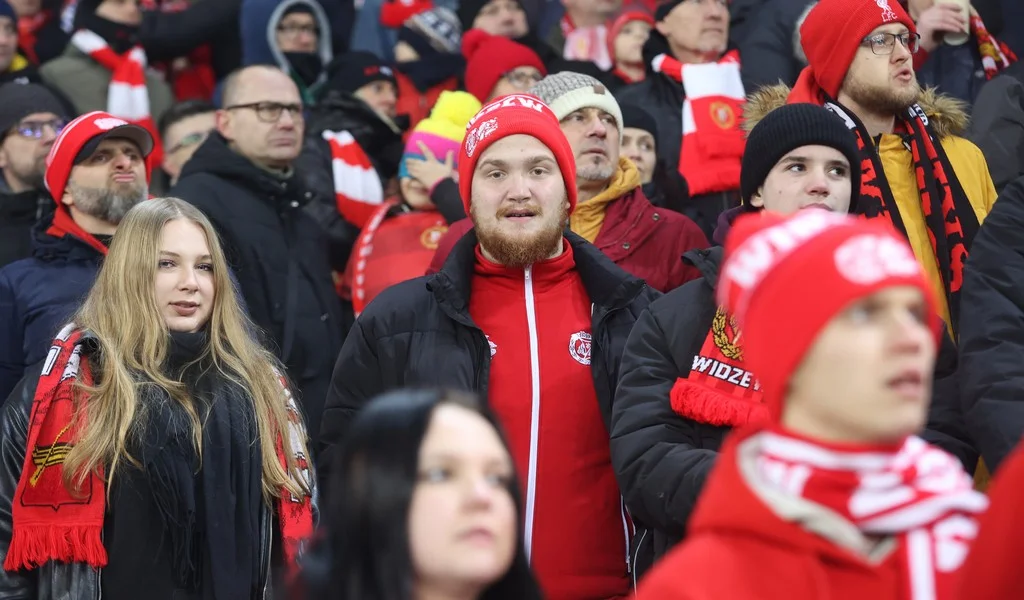 Mecz Widzew Łódź kontra Karków Częstochowa