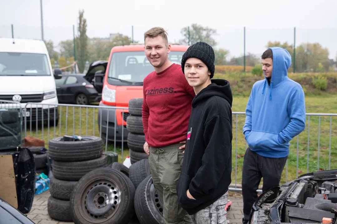 Pokazy drifterów, sportowych aut, rodzinne atrakcje i wiele więcej w Moto Arenie