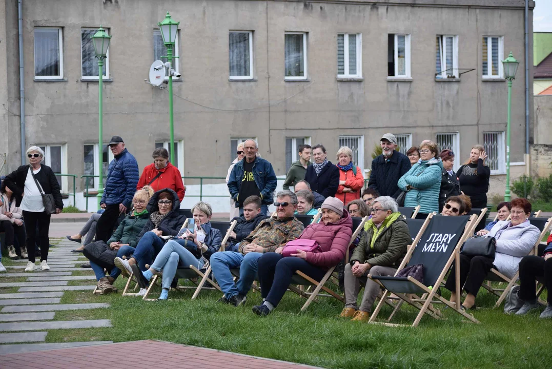 Wybitny francuski kucharz na pokazie kulinarnym w Zgierzu. Działo się przed Starym Młynem