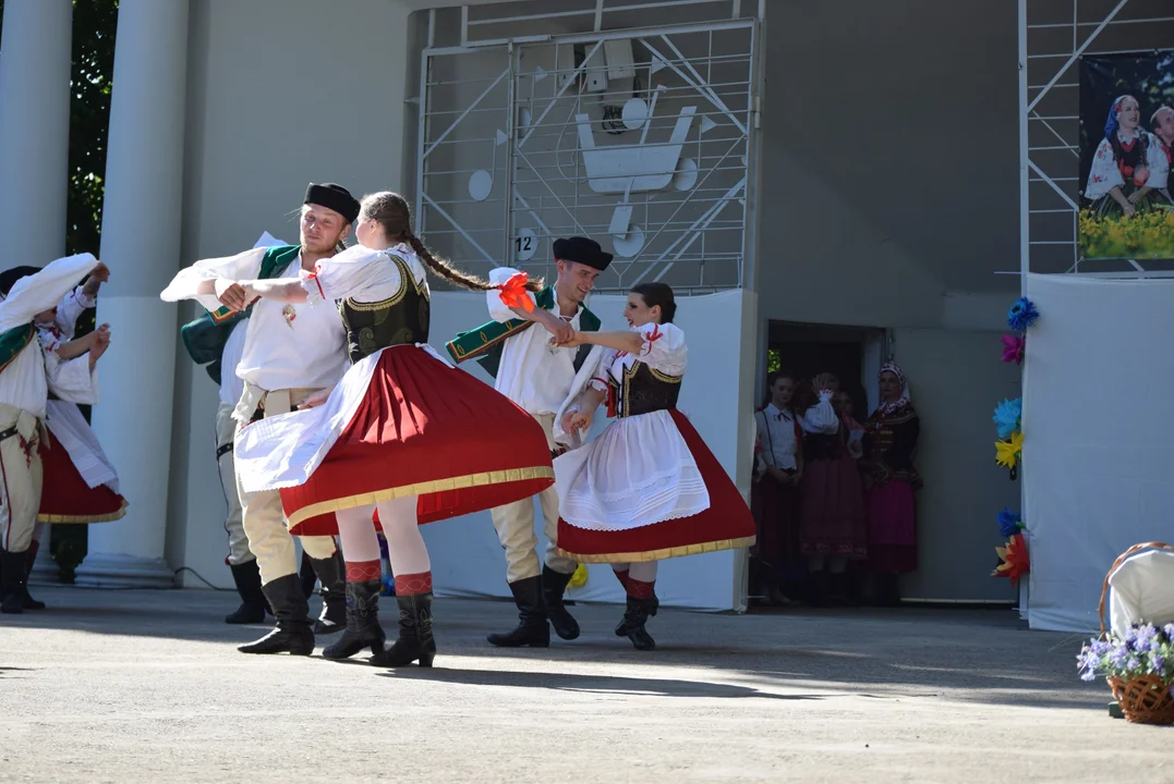 Spotkanie z folklorem w Parku Julianowskim