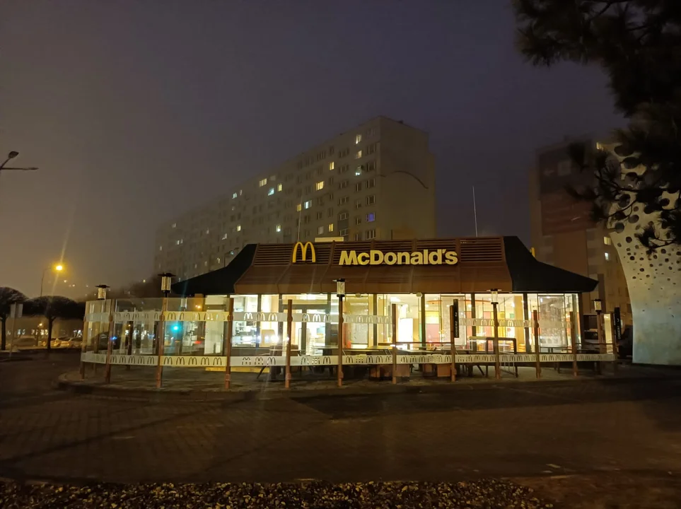 McDonald's na Widzewie zmienia swoje oblicze. Wiemy, kiedy otwarcie [ZDJĘCIA] - Zdjęcie główne