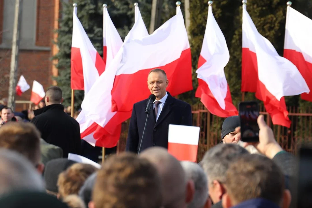 Prezydent Karol Nawrocki w Bielsku. "Polska nie odzyskała wolności i niepodległości w 1945 r." [ZDJĘCIA]