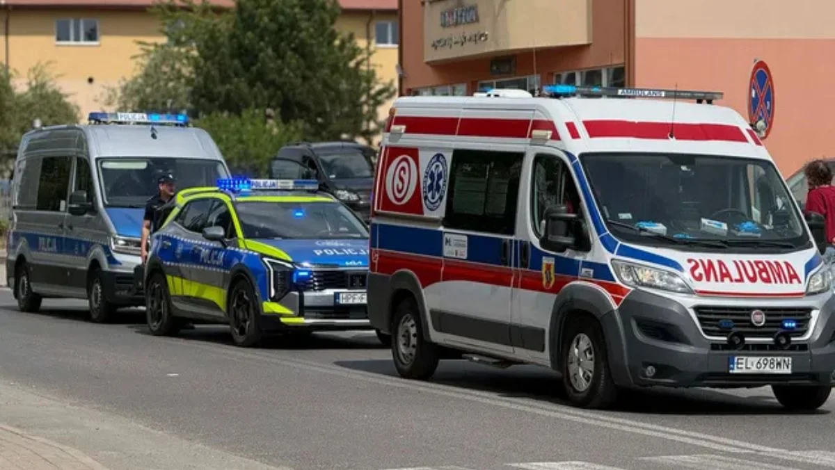 Potrącenie na przejściu dla pieszych. Kobieta zabrana do szpitala