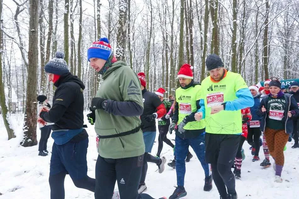 Xmas Run 2023 w Lesie Łagiewnickim w Łodzi