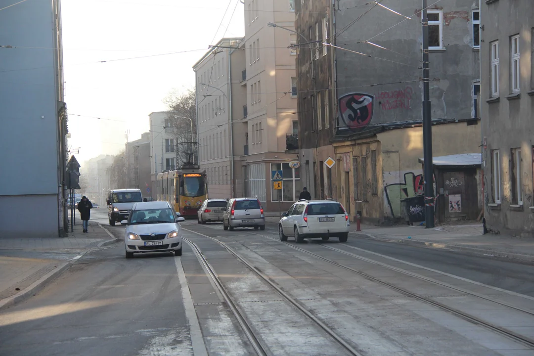 Przystanki tramwajowe przy Wojska Polskiego i Franciszkańskiej