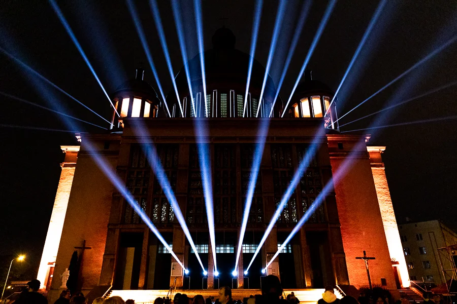 Tak podczas Light Move Festival Łódź wyglądała rok temu