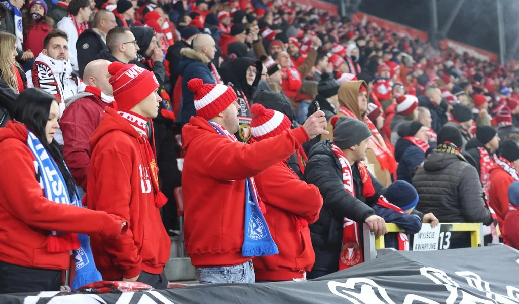 Mecz Widzew Łódź kontra Karków Częstochowa