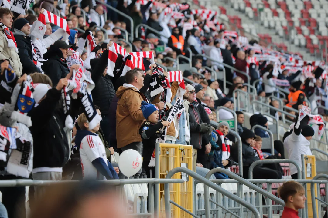 Kibice na meczu ŁKS Łódź i Ruch Chorzów