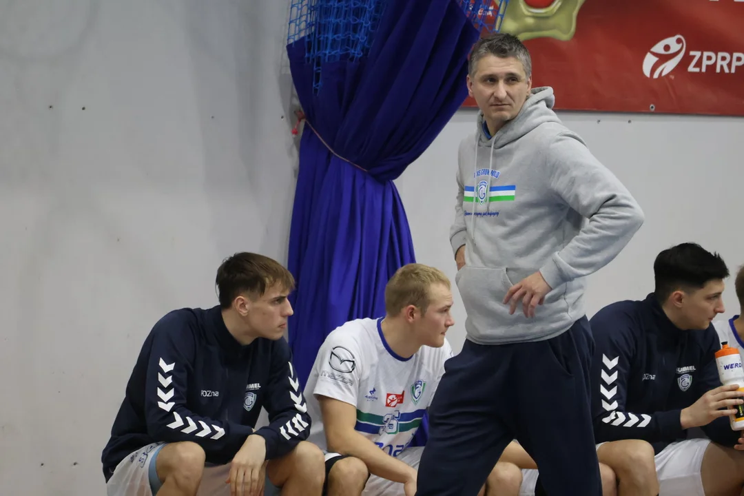 Poznańscy szyczpiorniści żegnają się z własną halą porażką