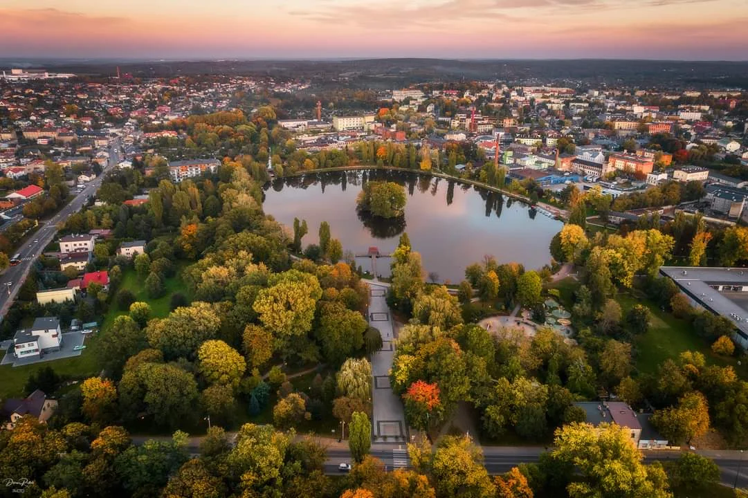 Wernisaż wystawy fotografii Damiana Redlickiego. Zdjęcia zapierają dech w piersiach [galeria]