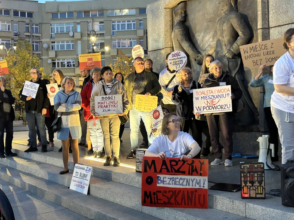 Manifestacja Łódzkiego Stowarzyszenia Lokatorów