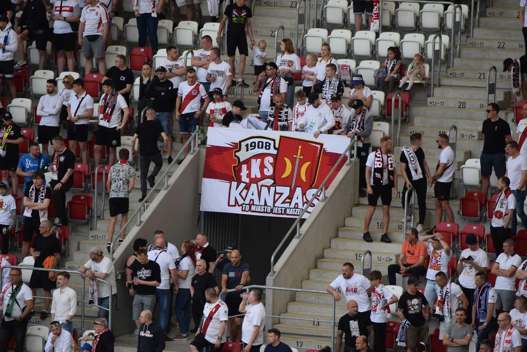 Piłkarskie starcie ŁKS Łódź z Resovią - Stadion Króla 21.05.2023