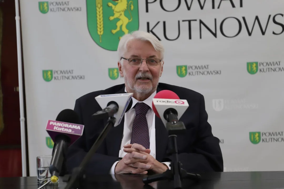 Witold Waszczykowski w Kutnie. "Widać u was olbrzymie inwestycje" [ZDJĘCIA] - Zdjęcie główne