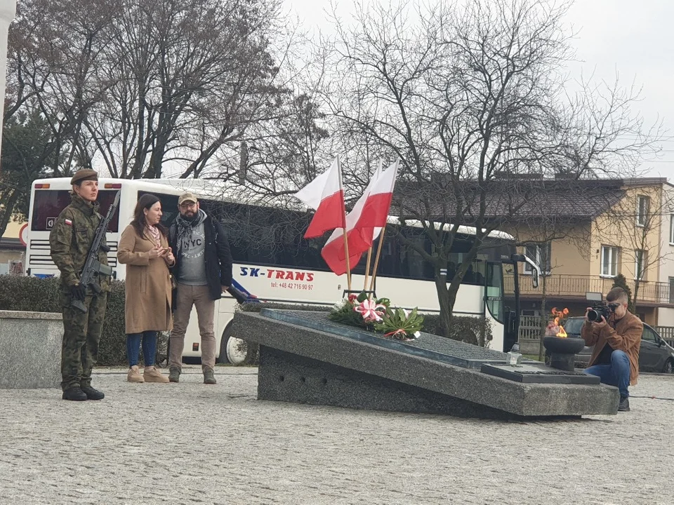 Obchody Zbrodni Zgierskiej na placu Stu straconych [zdjęcia]