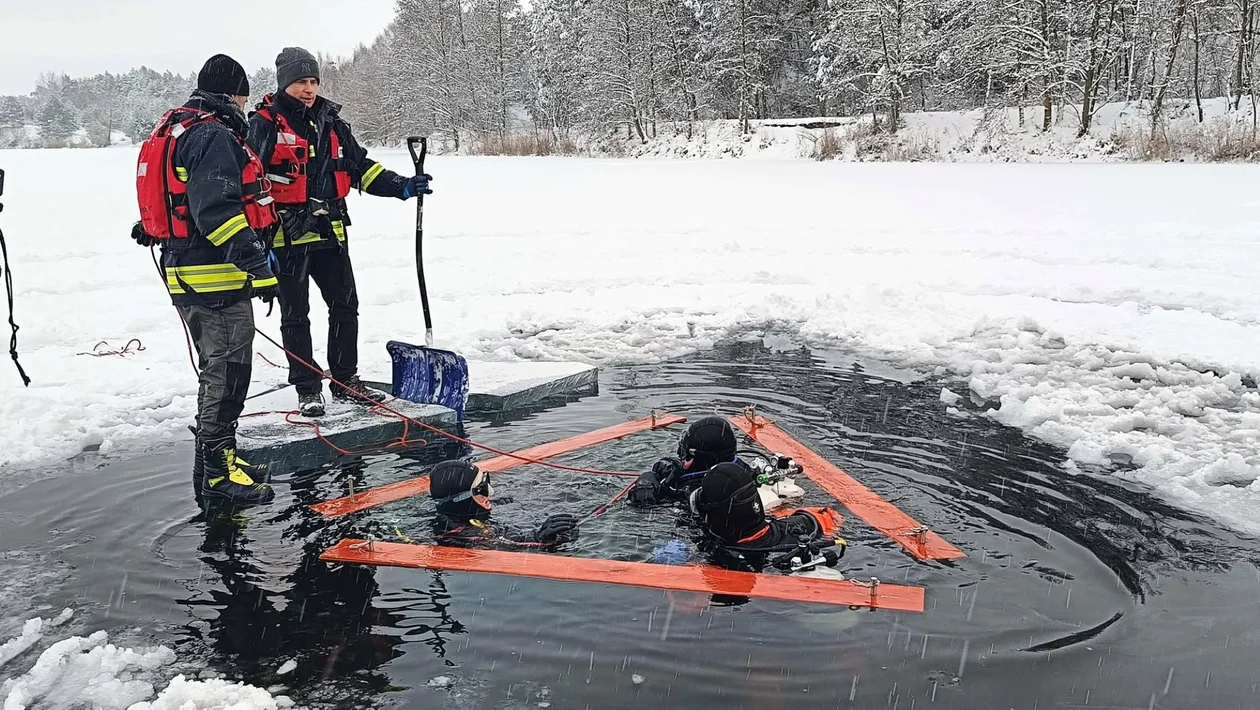 Z tego malowniczego miejsca w Łódzkiem korzystają nie tylko turyści. Kiedyś była tu wielka dziura! - Zdjęcie główne