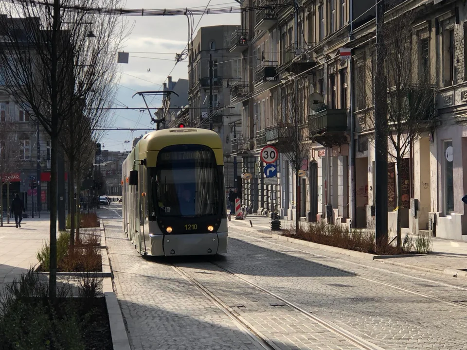 Ulica Legionów w Łodzi po społecznym odbiorze inwestycji