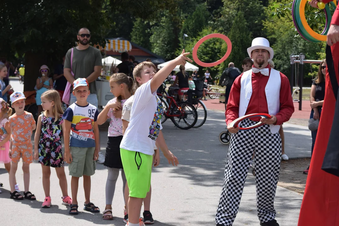 Akademia Cyrkowa w parku na Zdrowiu