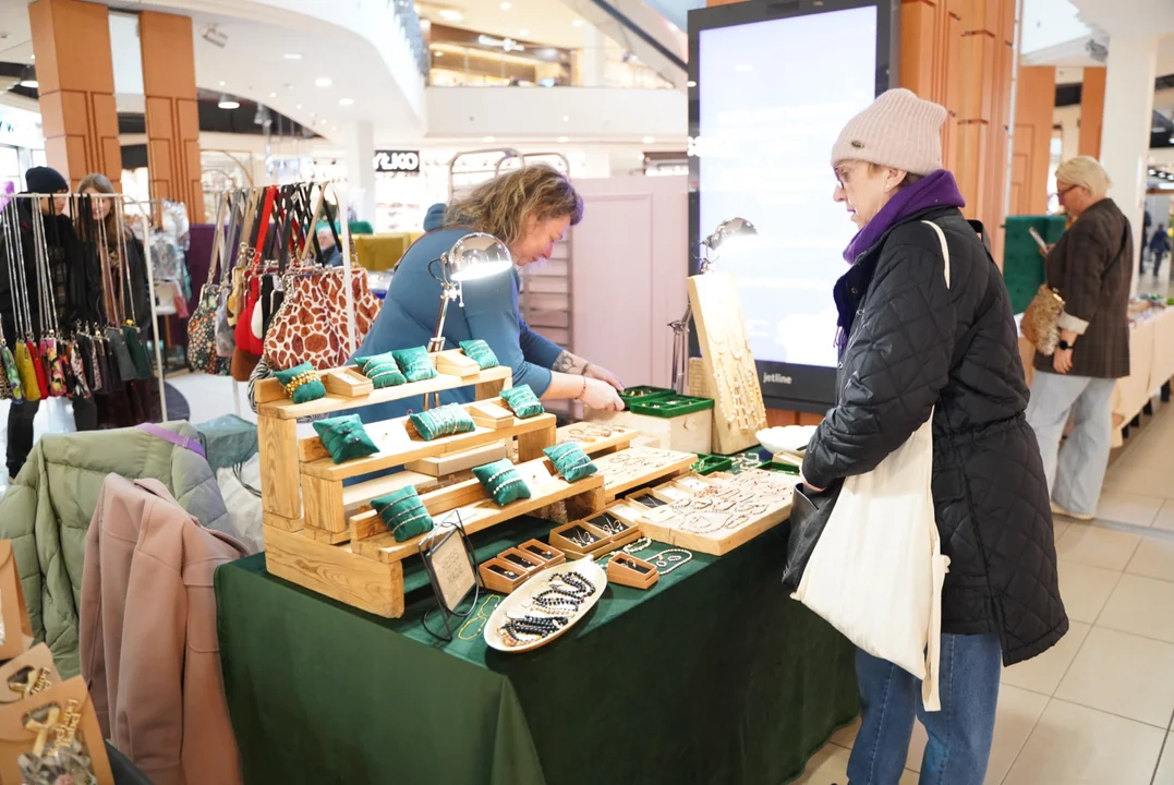 Bazar na Fali ponownie w Gdańsku. Na miejscu unikatowe przedmioty [ZDJĘCIA] - Zdjęcie główne