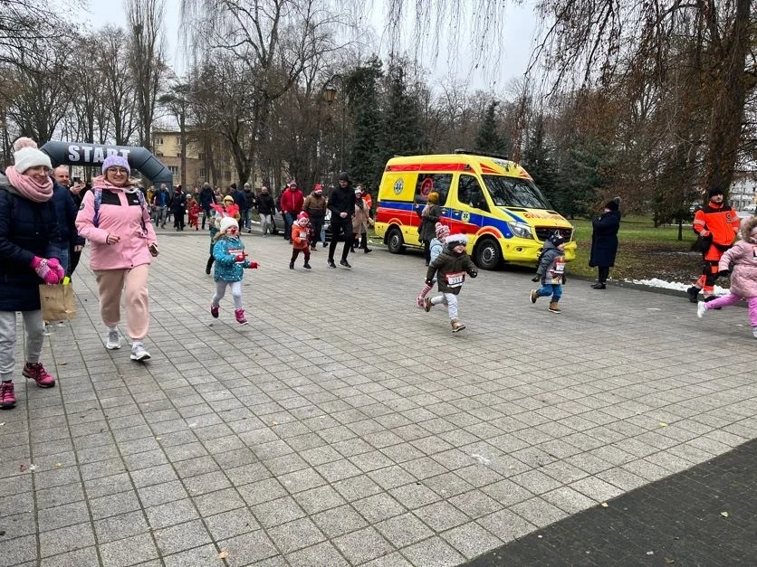 Bieg Mikołajkowy w Zgierzu.