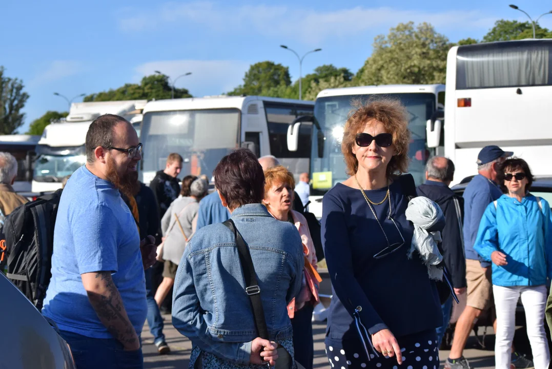 Łodzianie pojechali na marsz do Warszawy