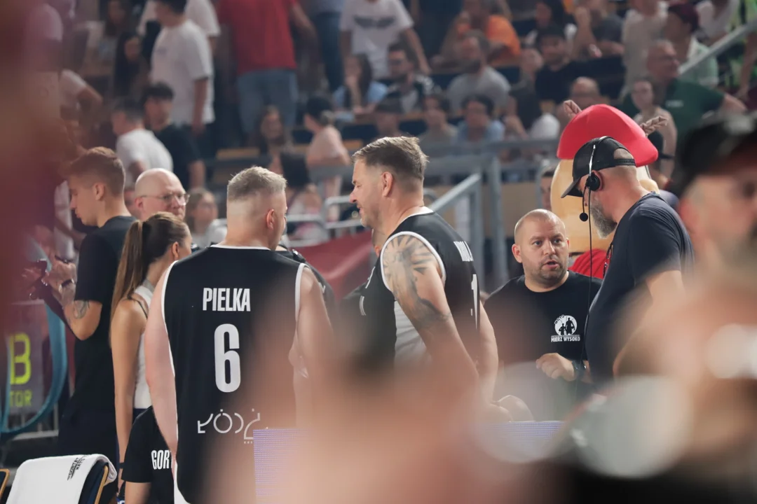 Mecz charytatywny: Gortat Team vs. Żołnierze NATO