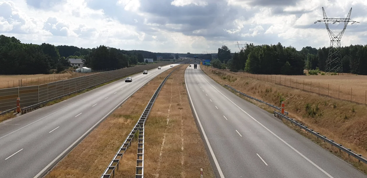 Zmiana nawierzchni i utrudnienia na autostradzie A2