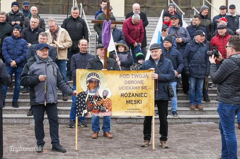 Męski Różaniec ulicami Piotrkowa