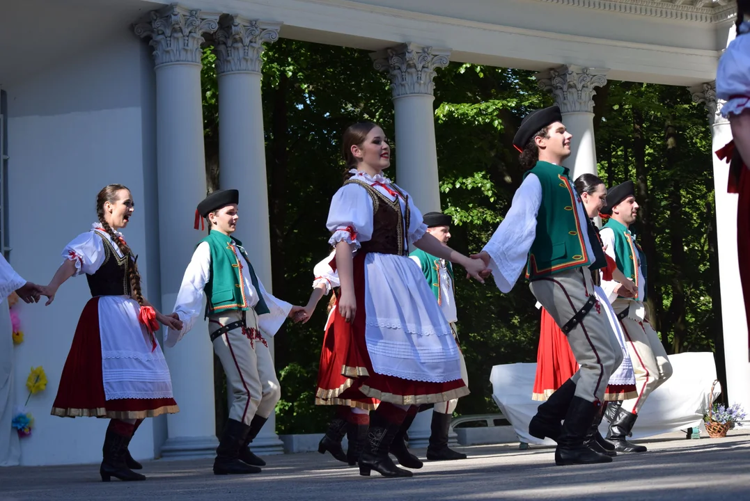 Spotkanie z folklorem w Parku Julianowskim