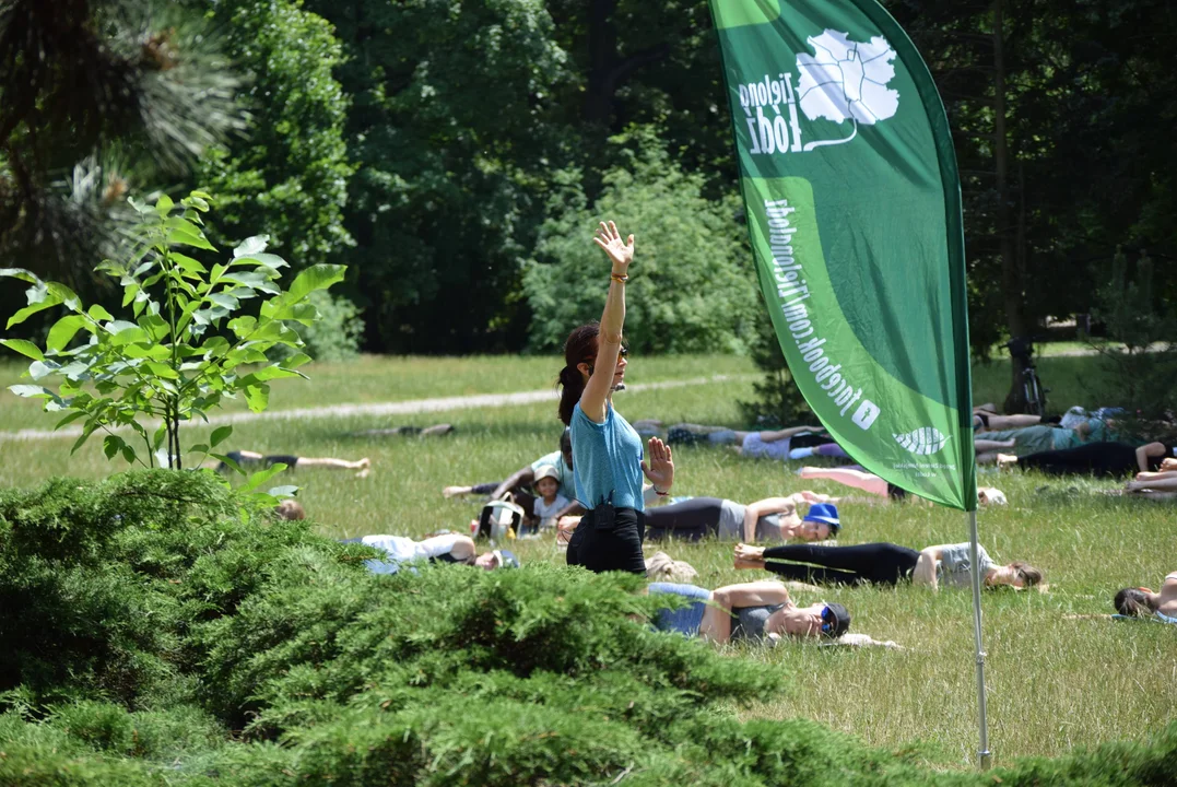 Joga w Parku Poniatowskiego