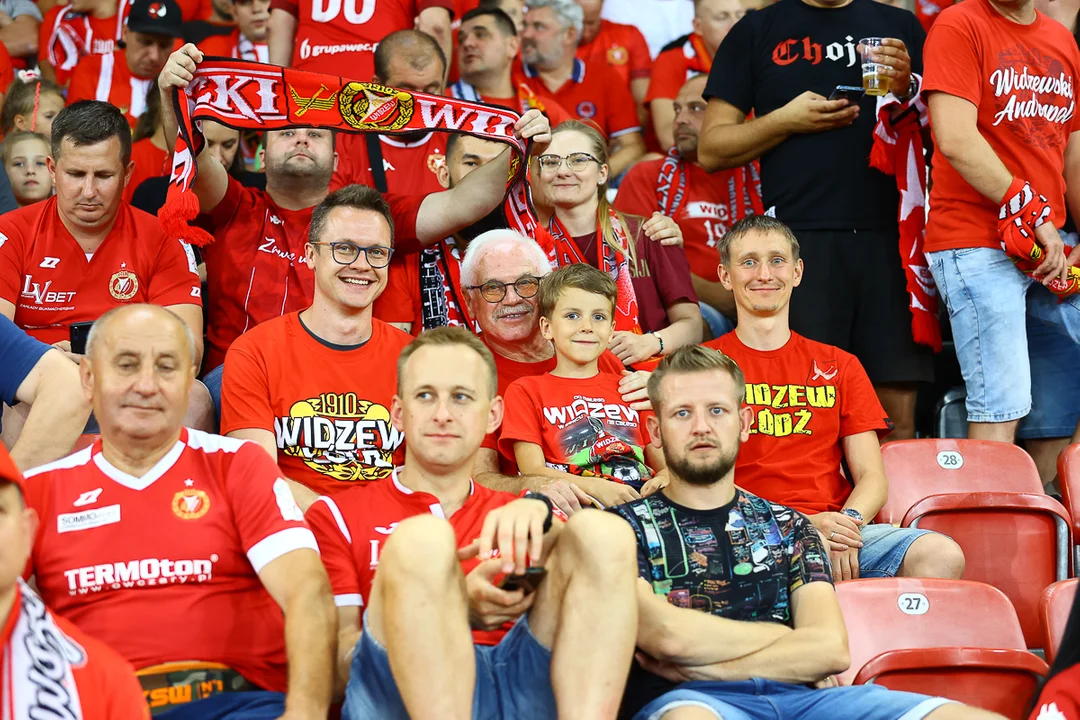 Kibice Widzewa Łódź podczas rundy jesiennej