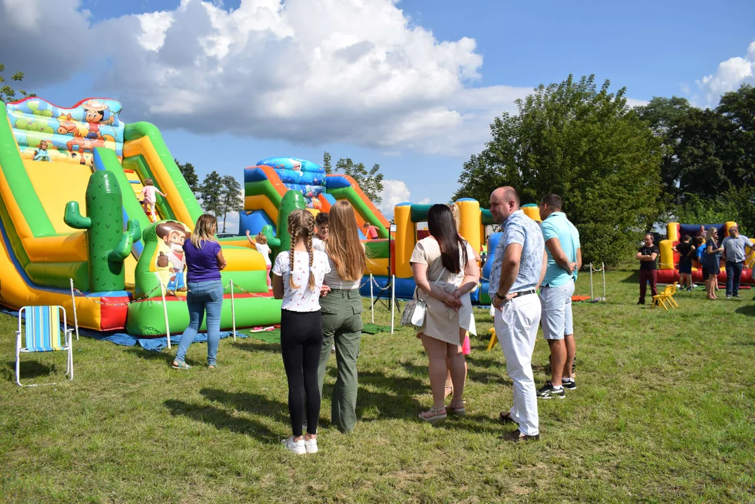 Dożynki gminy Stryków w Warszewicach