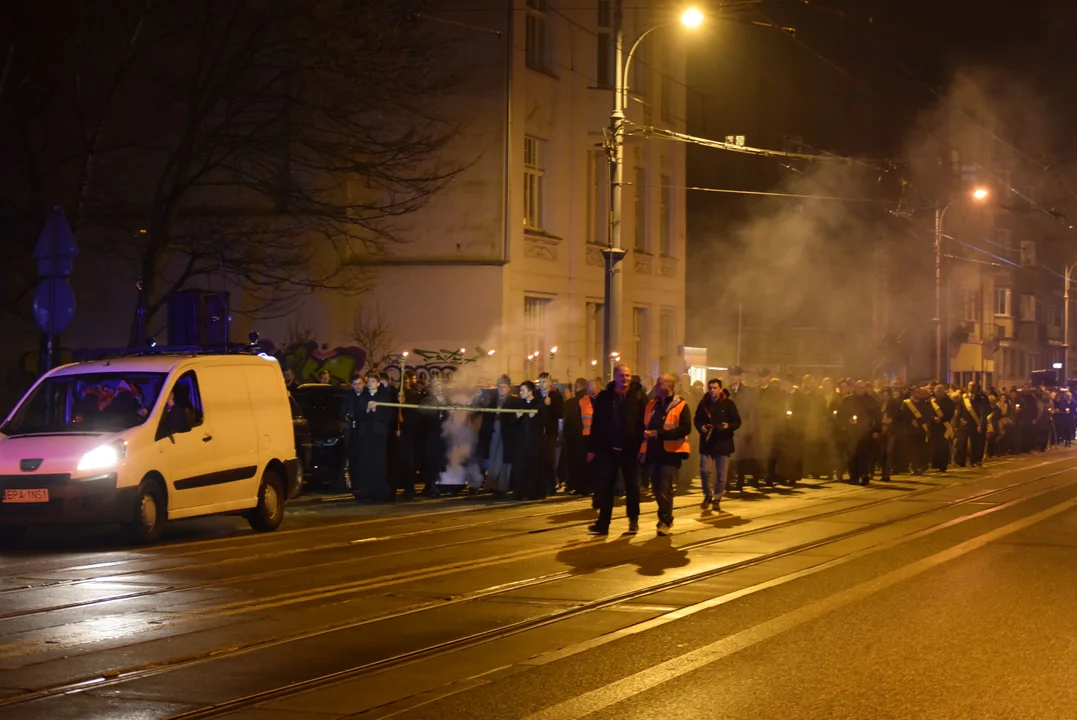 Ekumeniczna droga krzyżowa przeszła ulicami Łodzi