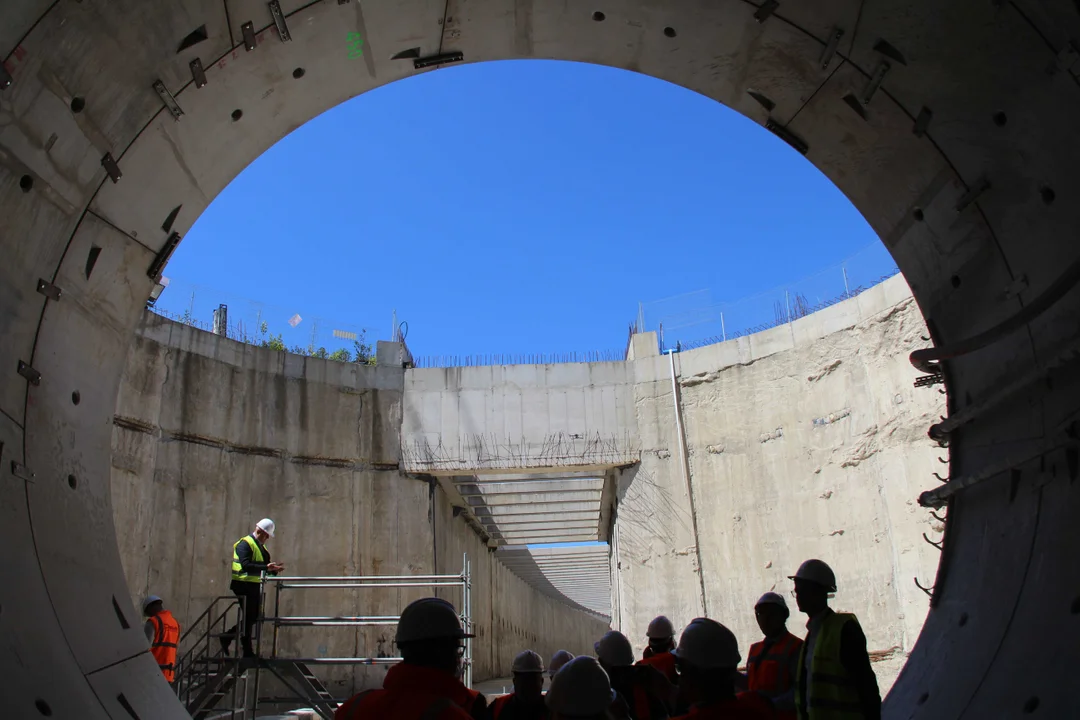 Trwa budowa tunelu kolejowego pod Łodzią - odcinek do przystanku Łódź Koziny