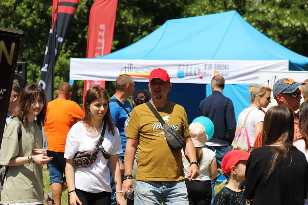 Piknik rodzinny z okazji dnia dziecka na Młynku w Łodzi