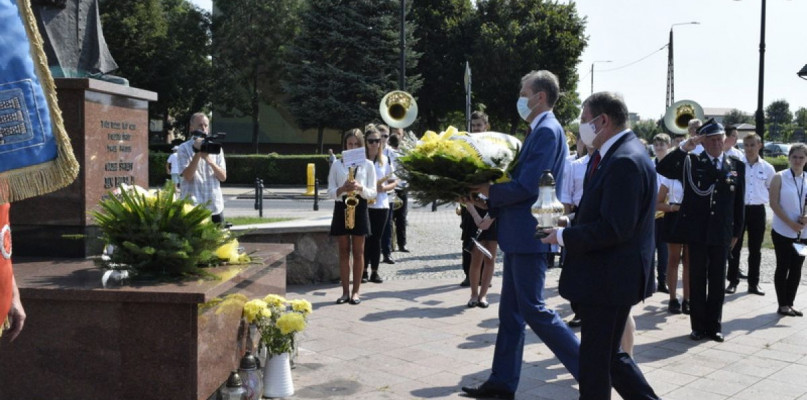 Rocznica Bitwy Warszawskiej skromniejsza niż zwykle - Zdjęcie główne