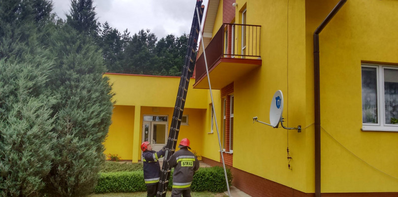 Podopieczni DPS-u odbyli ćwiczenia przeciwpożarowe - Zdjęcie główne