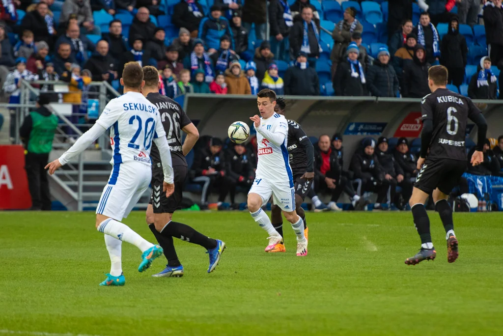 Wisła Płock wygrała z Górnikiem Zabrze 3:2 