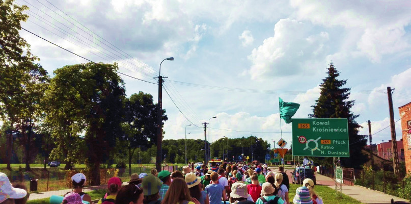 Pielgrzymi przeszli przez Gostynin - Zdjęcie główne