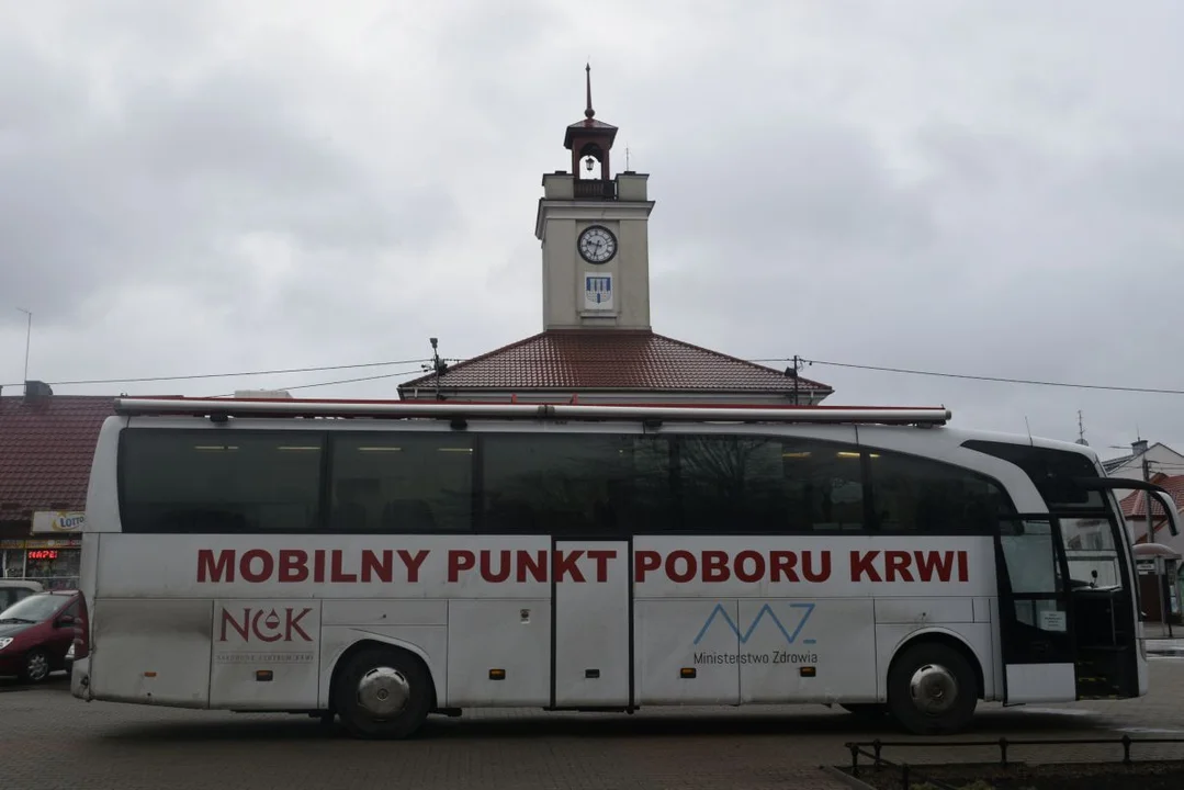 W Gostyninie zaparkuje krwiobus. Będzie można oddać krew - Zdjęcie główne