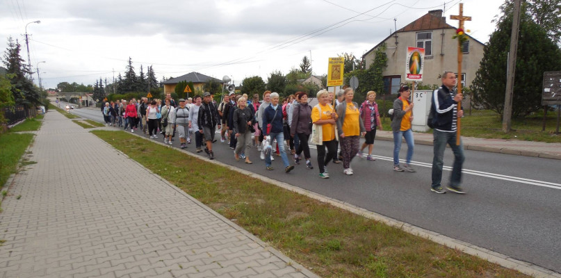 Piesza pielgrzymka do Suserza - Zdjęcie główne