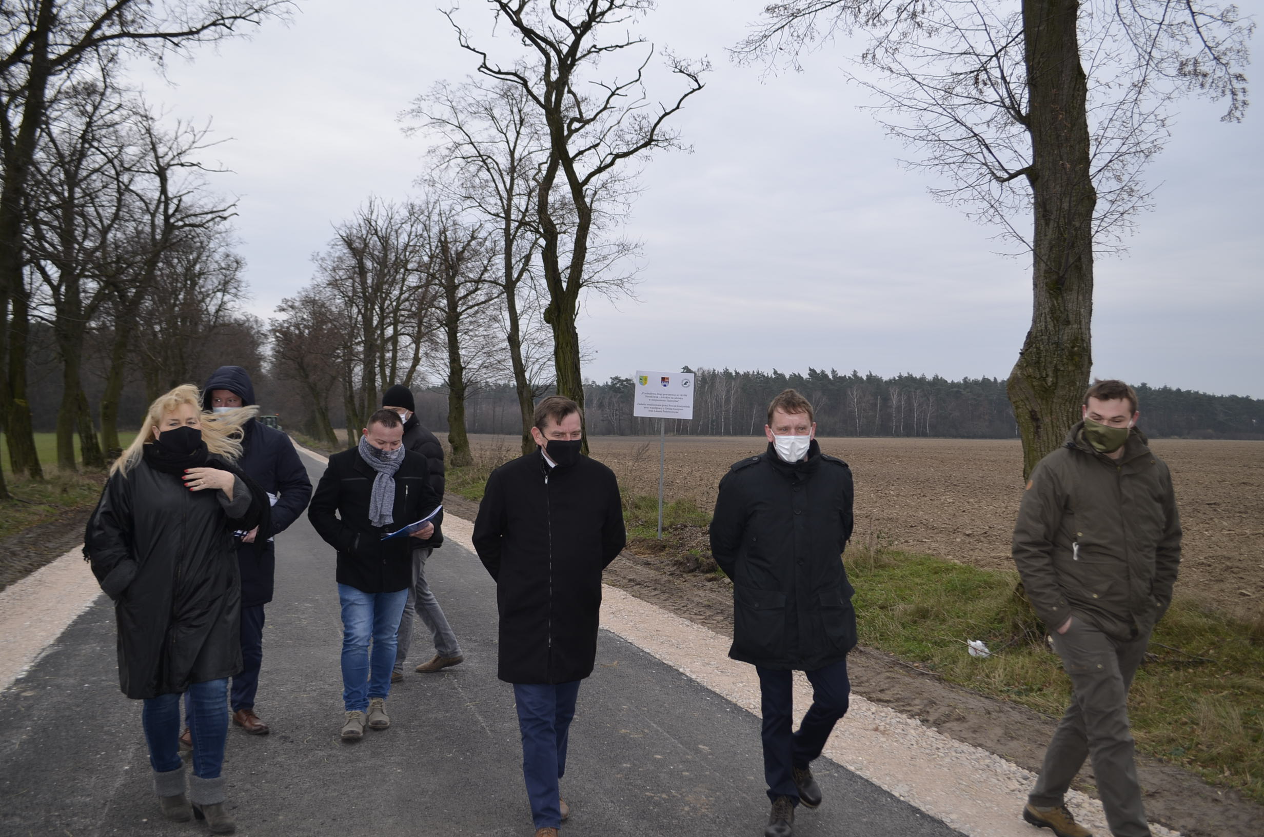 Nowa droga w miejscowości Jastrzębia została odebrana.