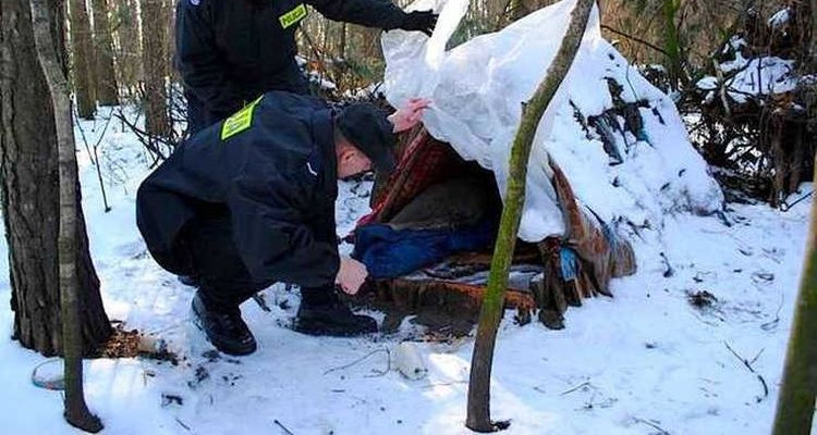 Ostre mrozy w Gostyninie. Pamiętajmy o potrzebujących - Zdjęcie główne