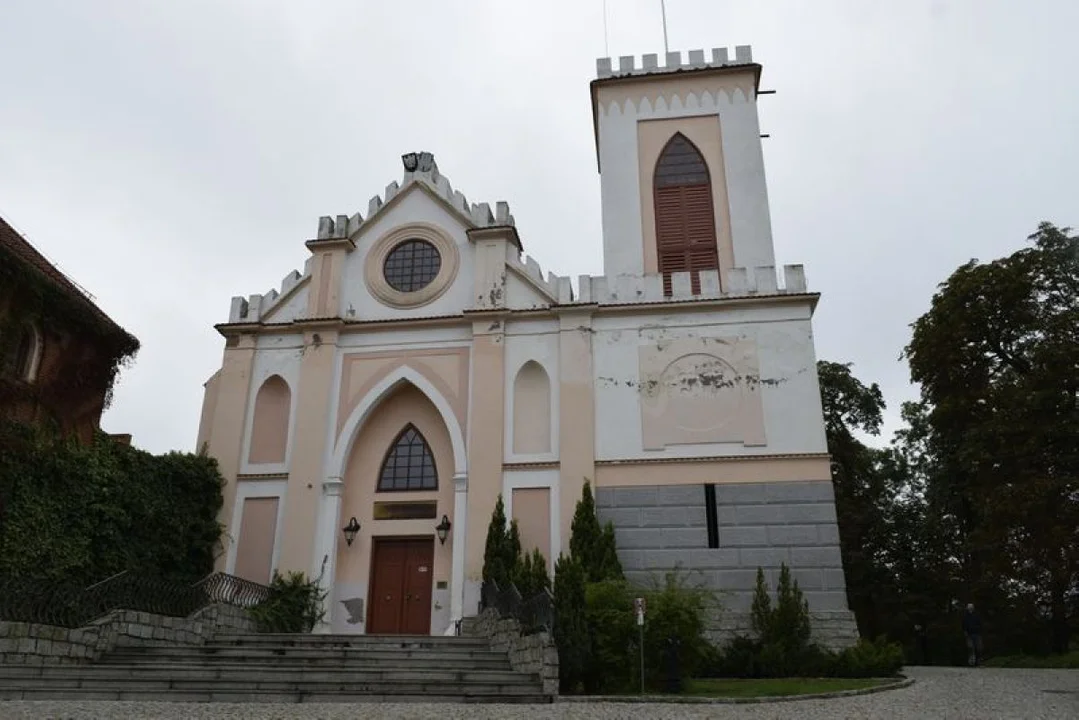 Remont na Wzgórzu Zamkowym w Gostyninie. Tym razem kaplicy i baszty [ZDJĘCIA] - Zdjęcie główne