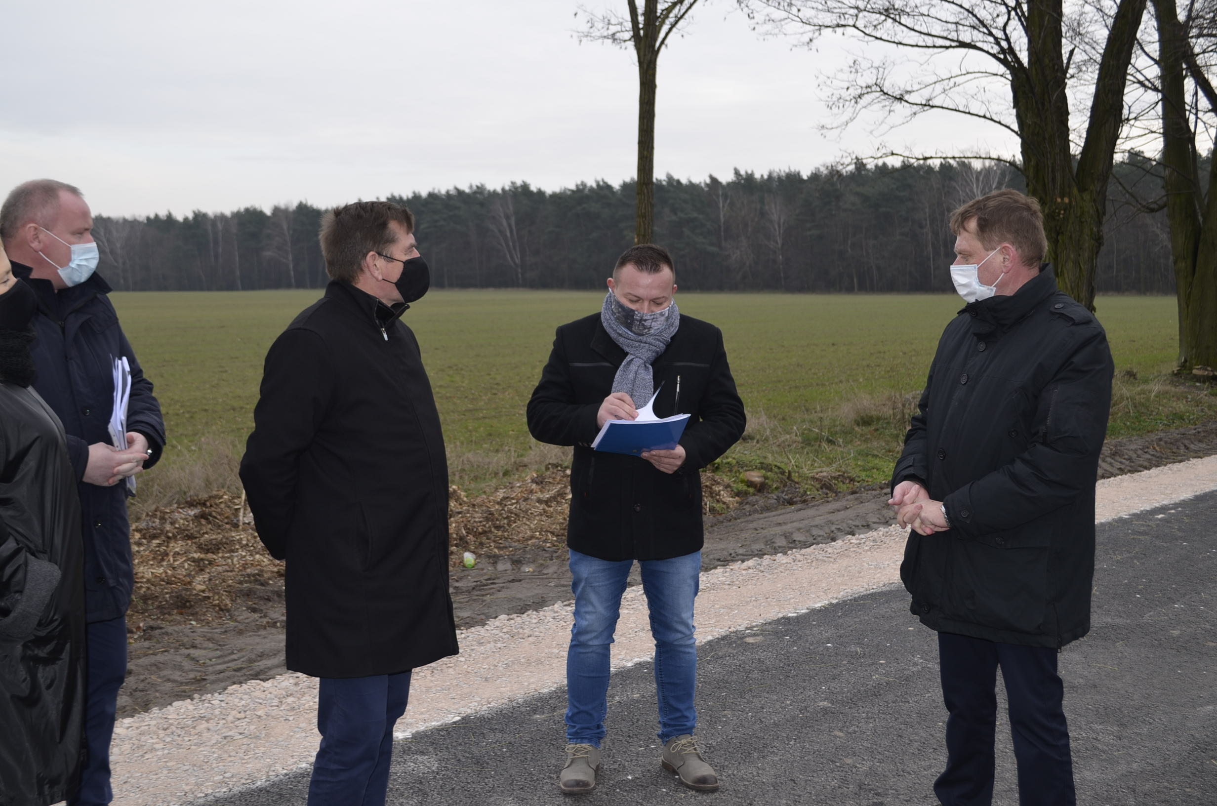 Nowa droga w miejscowości Jastrzębia została odebrana.